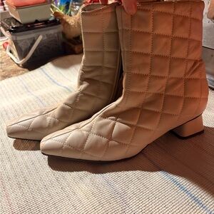 Napoleoni Cream Ankle Boots